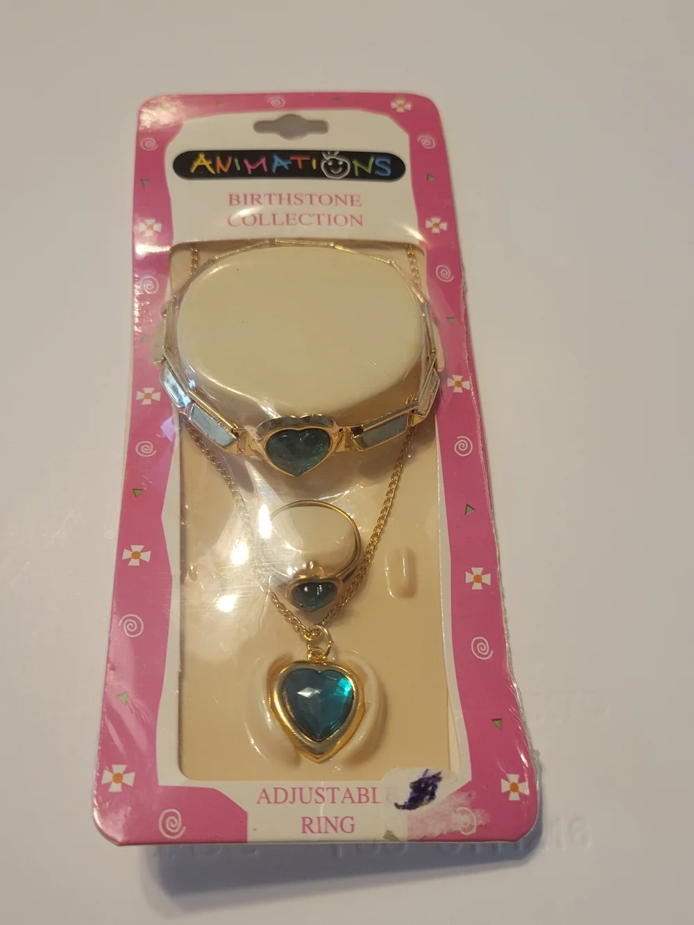 N/A gold tone